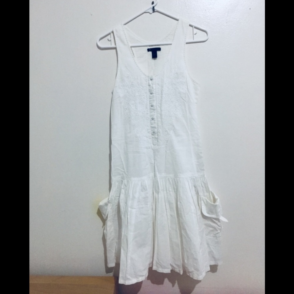 Mang go white cute dress